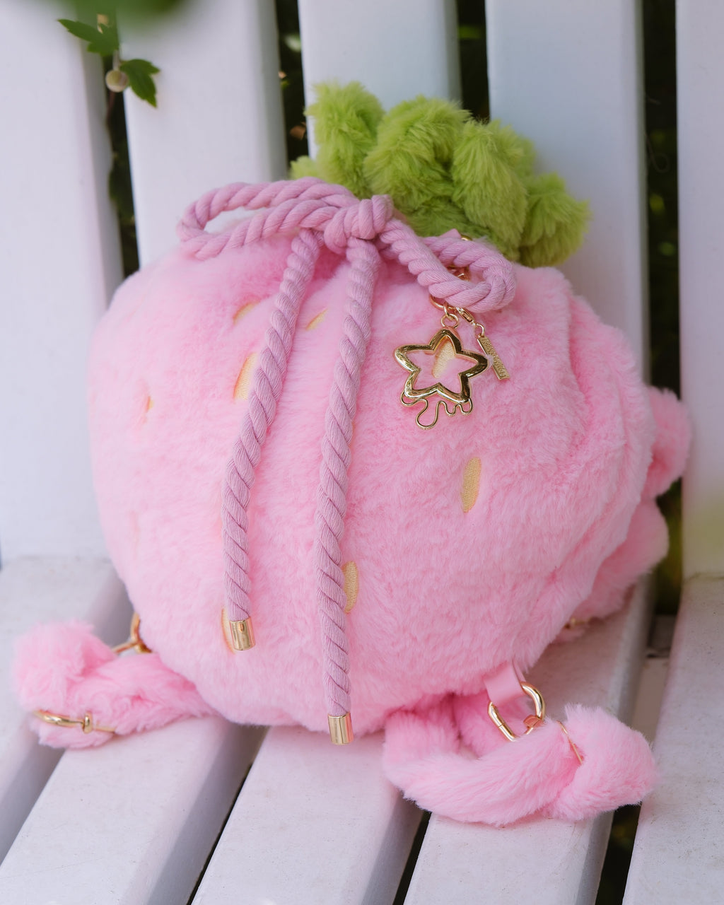 Luxe Velour Soft Strawberry Drawstring Bag [PINK]