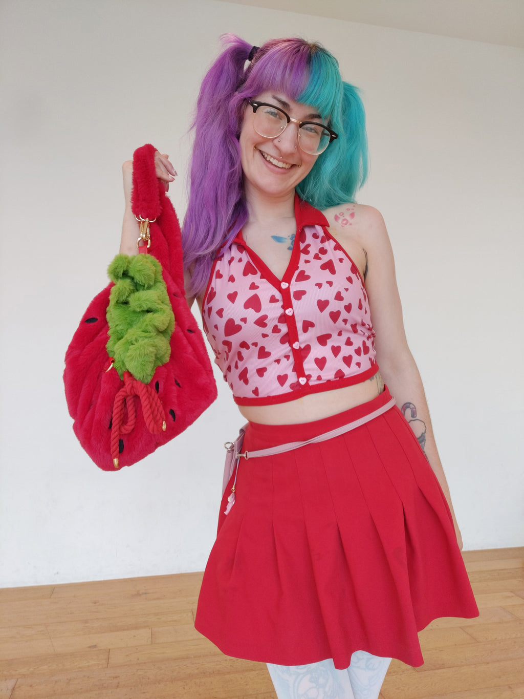 Luxe Velour Soft Strawberry Drawstring Bag [PINK]