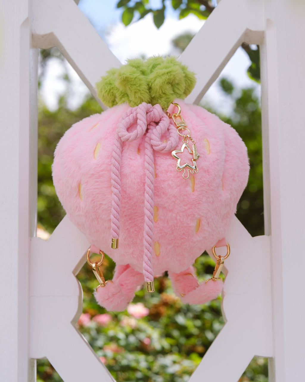 Luxe Velour Soft Strawberry Drawstring Bag [PINK]